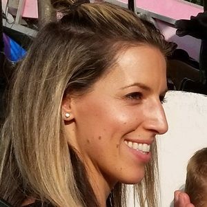 Meet your Posher, Dana